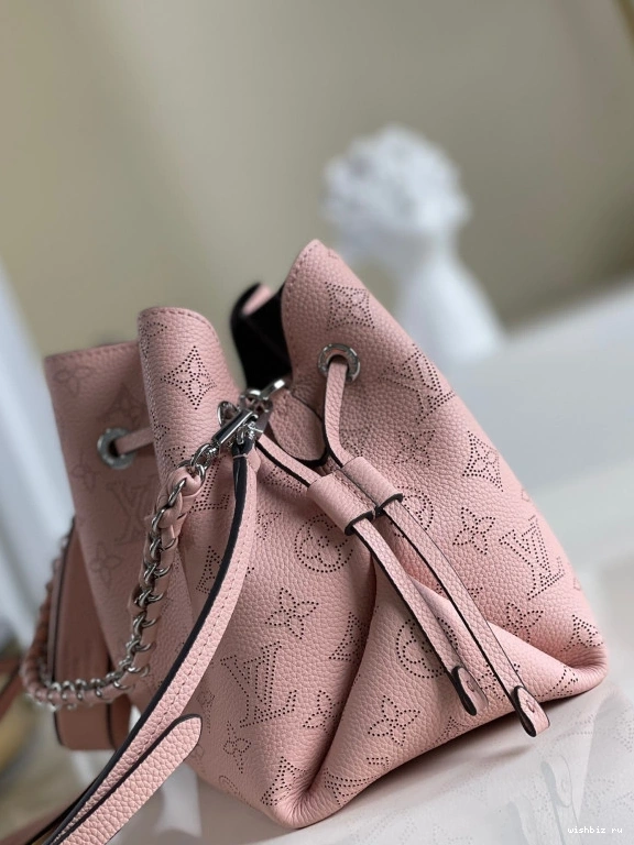 WIS VUITTON BELLA LOUIS 0225